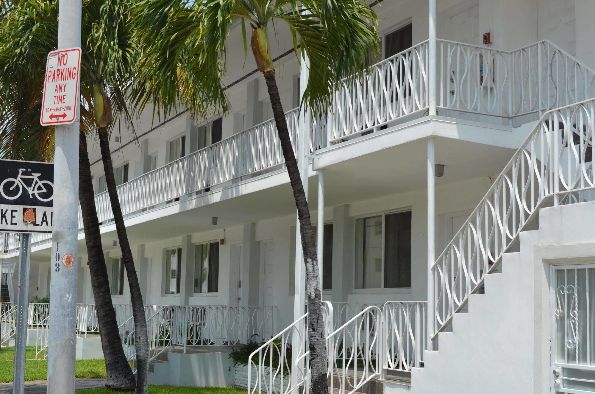 Juliana Club Hotel Miami Beach Exterior photo